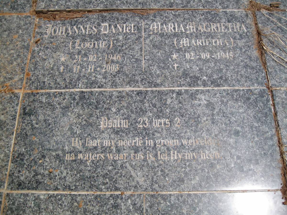LOOTS Johannes Daniel 1946-2003 &amp; Maria Magrietha 1945-