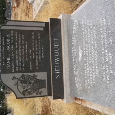 NIEUWOUDT Daniel Jacobus 1921-1959 &amp; Hester Magdalena  NIENABER 1921-2000