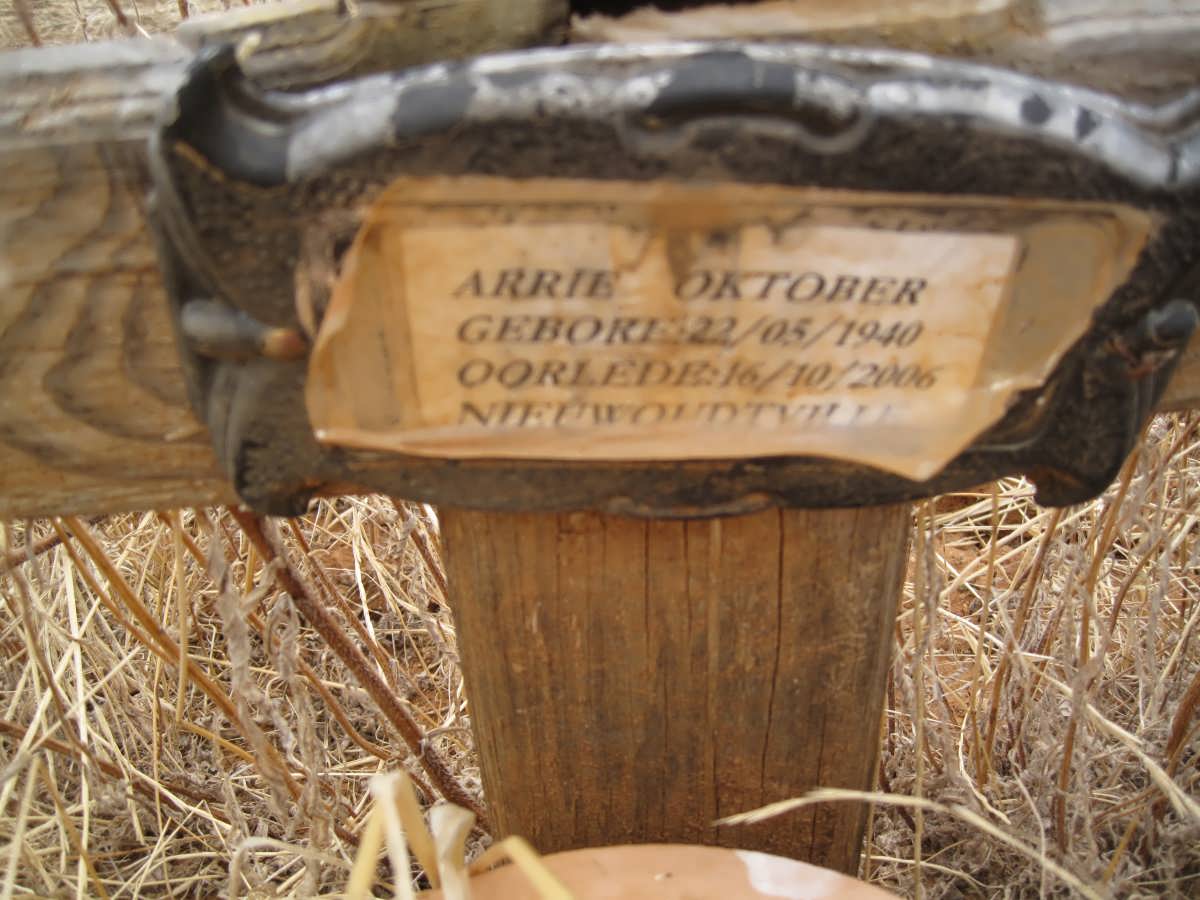 OKTOBER Arrie 1940-2006