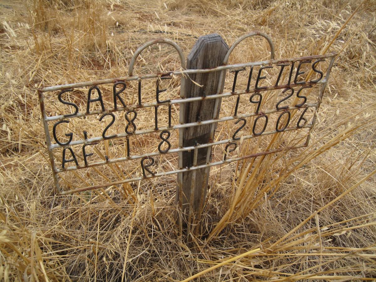 TIETIES Sarie 1925-2006