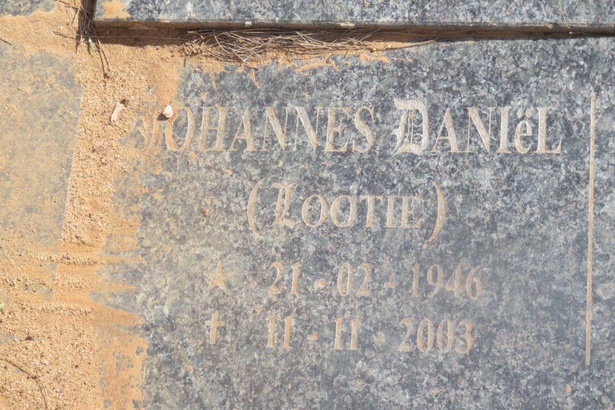 ? Johannes Daniël 1946-2003 &amp; Maria Magaretha 1945-