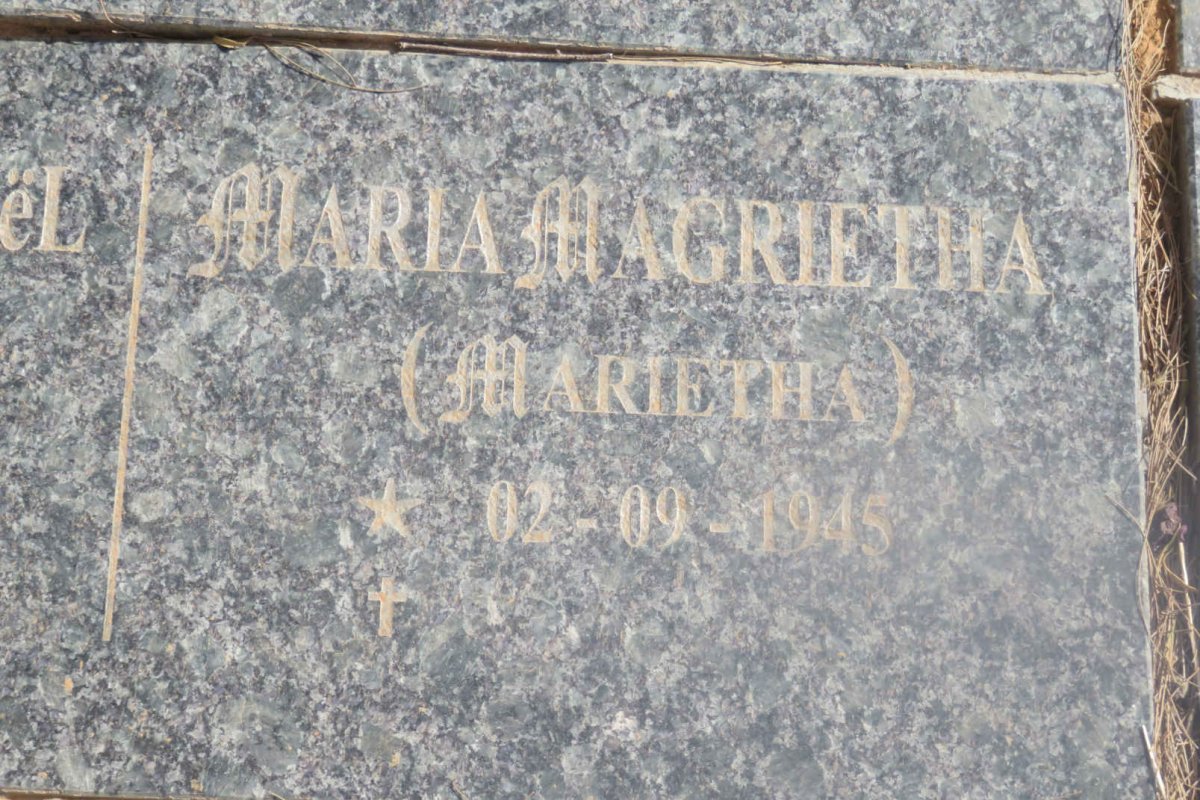 ? Johannes Daniël 1946-2003 &amp; Maria Magaretha 1945-