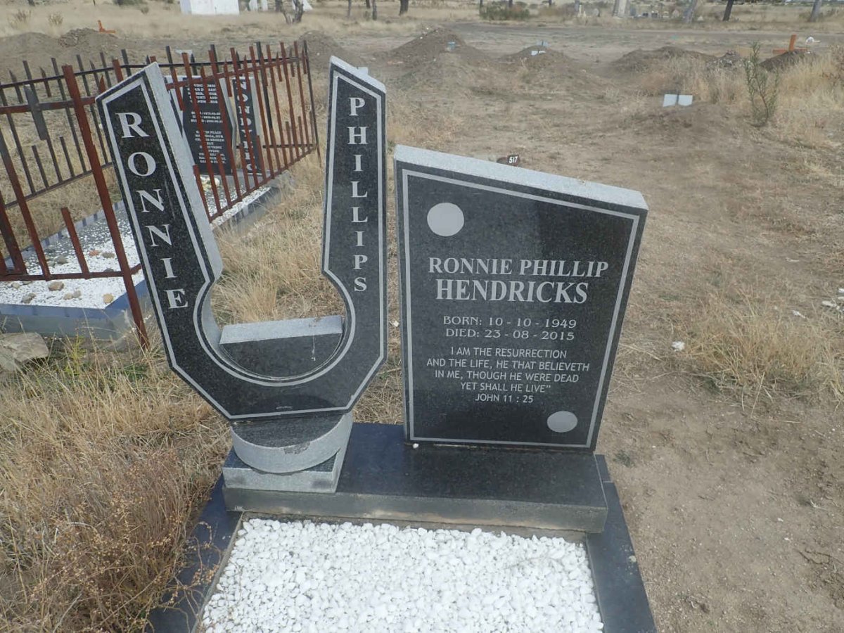 HENDRICKS Ronnie Phillips 1949-2015