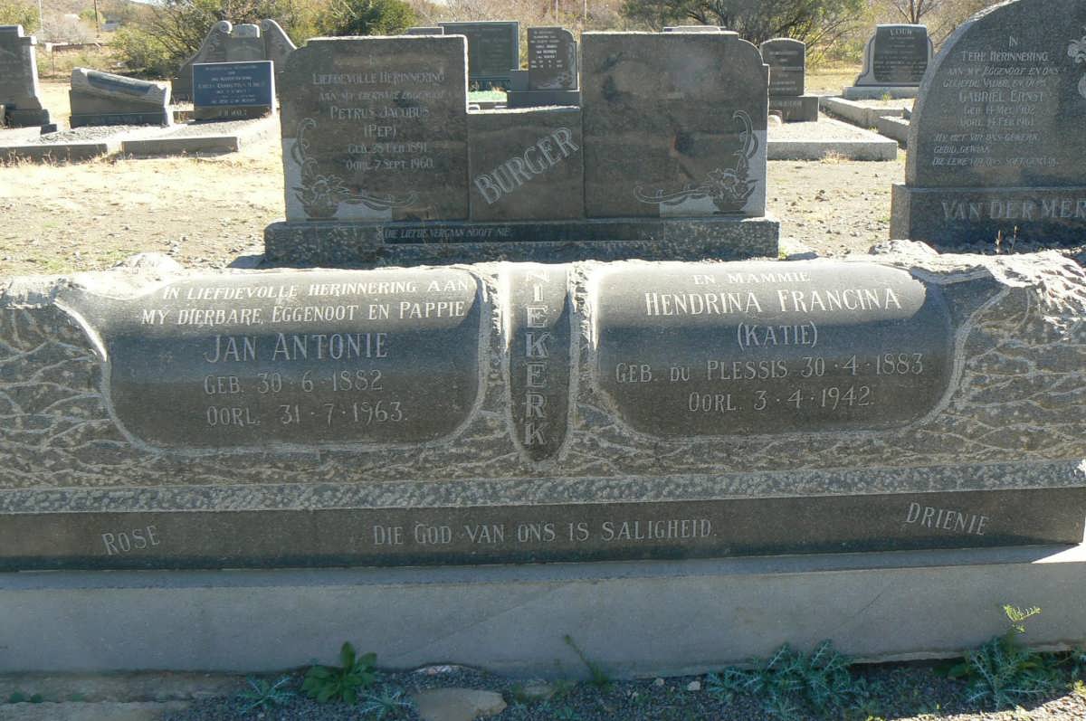 NIEKERK Jan Antonie 1882-1963, van &amp; Hendrina Francina 1883-1942