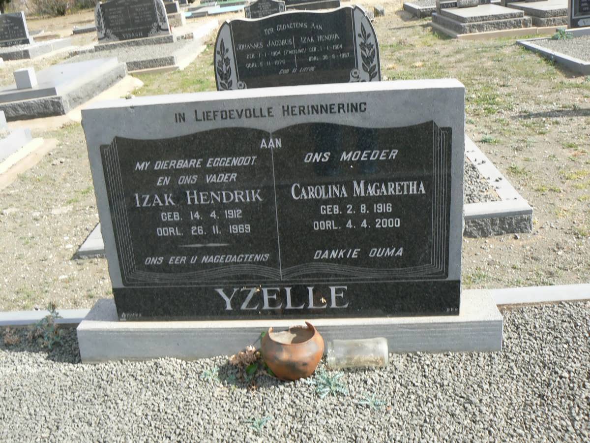 YZELLE Izak Hendrik 1912-1969 &amp; Carolina Magaretha 1916-2000