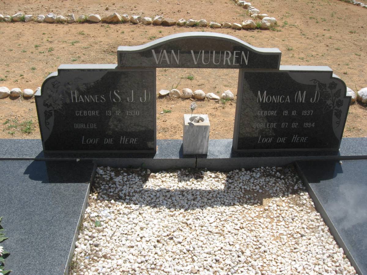 VUUREN S.J.J., van 1930- &amp; M.J. 1937-1994