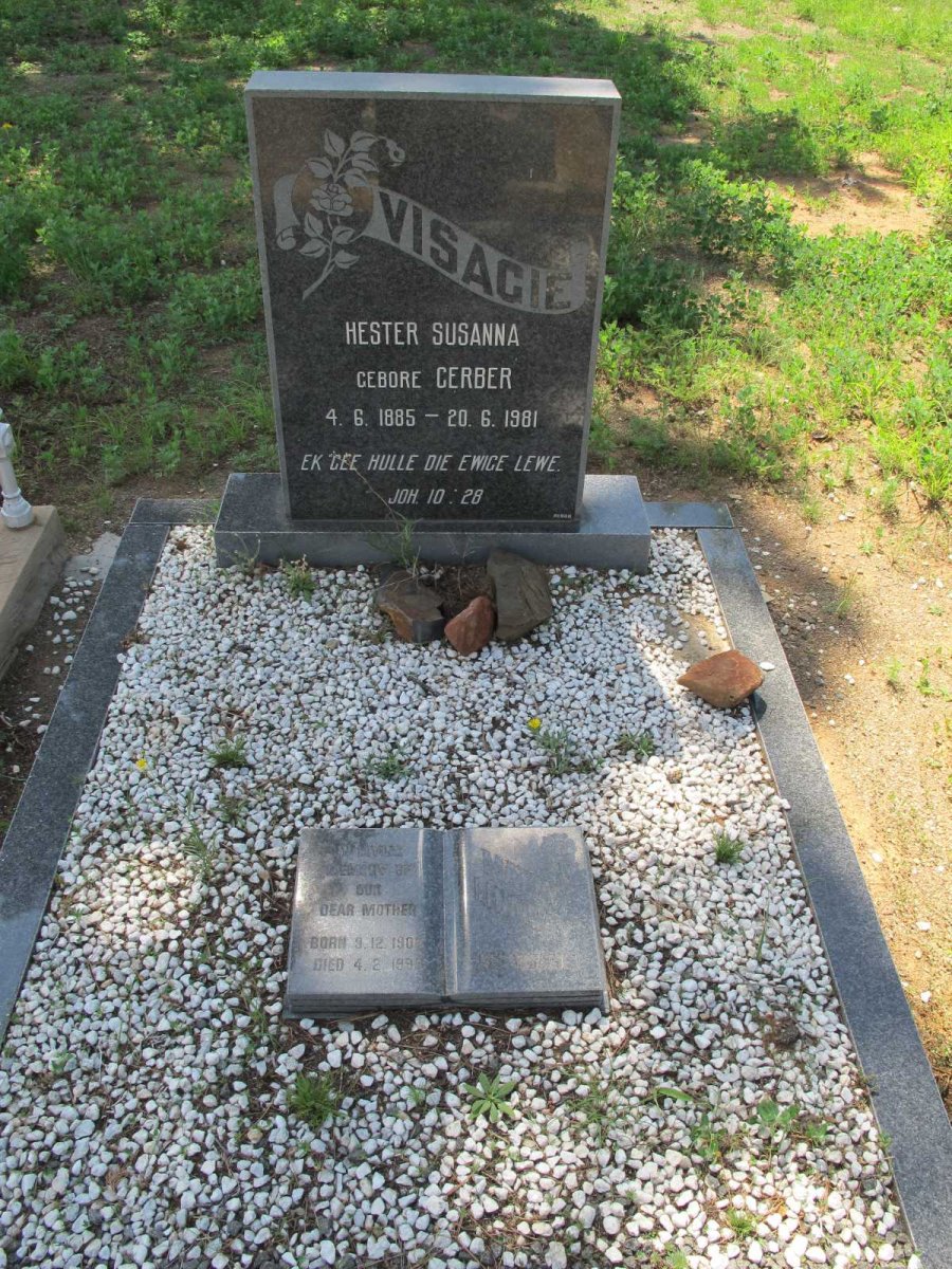VISAGIE Hester Susanna nee GERBER 1885-1981:: LINDSAY Matty nee VISAGIE 1908-1996
