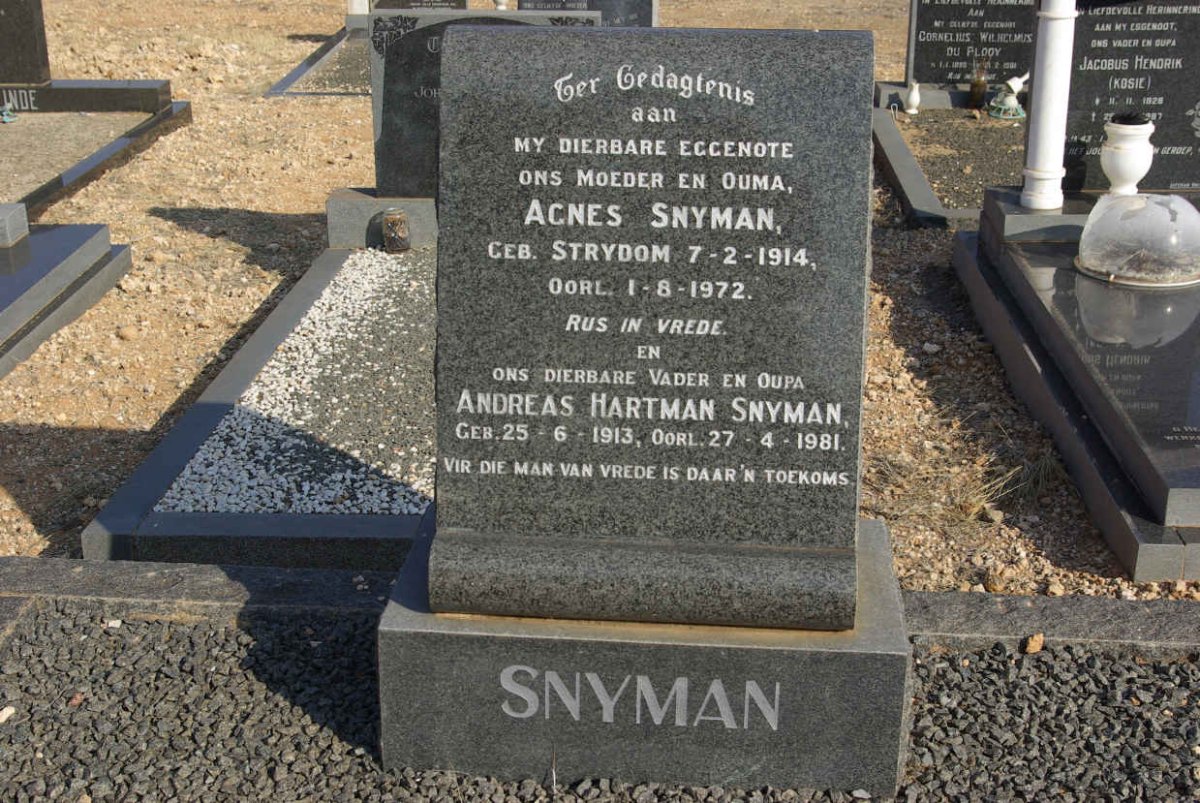 SNYMAN Andreas Hartman 1913-1981 &amp; Agnes STRYDOM 1914-1972