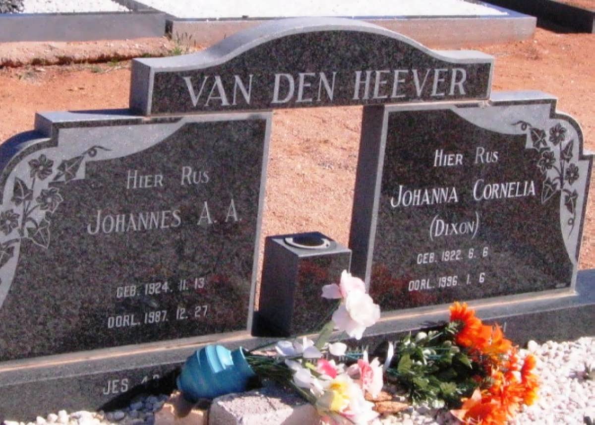 HEEVER Johannes A.A., van den 1924-1987 &amp; Johanna Cornelia Dixon 1922-1996