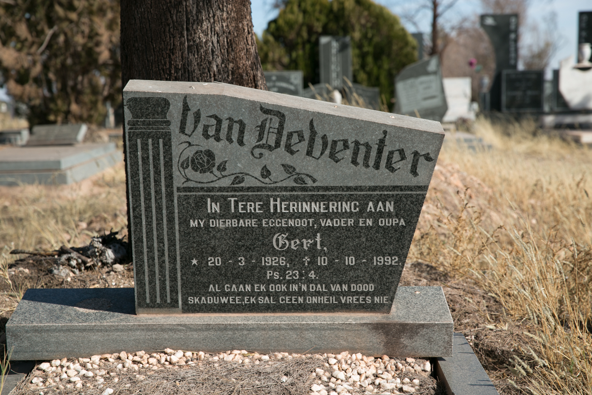 DEVENTER Gert, van 1926-1992