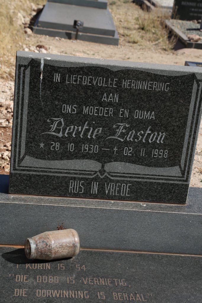 EASTON Bertie 1930-1998