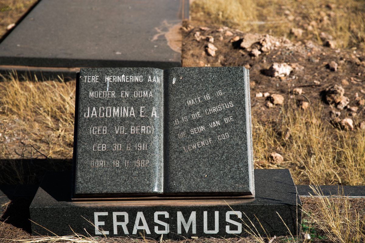 ERASMUS Jacomina E. A. nee V.D. 1911-1982