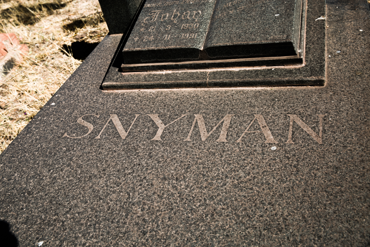 SNYMAN Johan 1930-1991