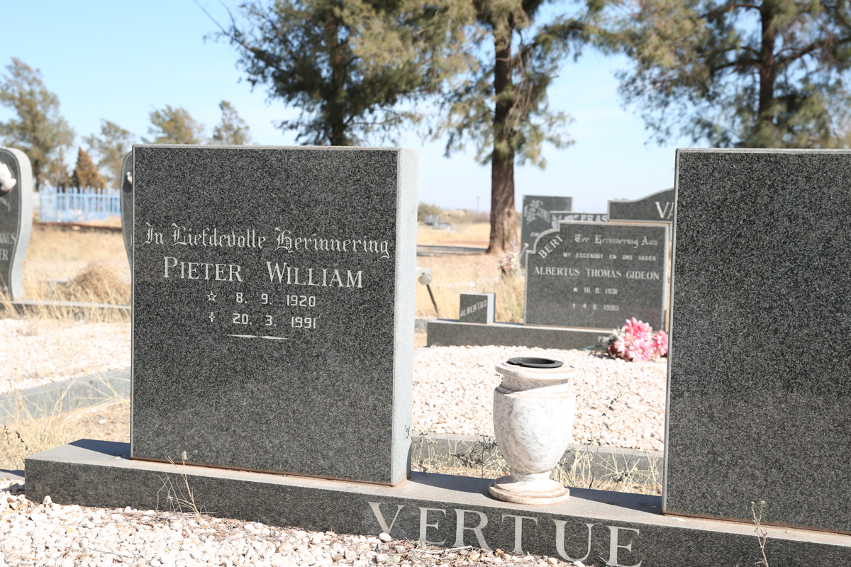 VERTUE Pieter William 1920-1991