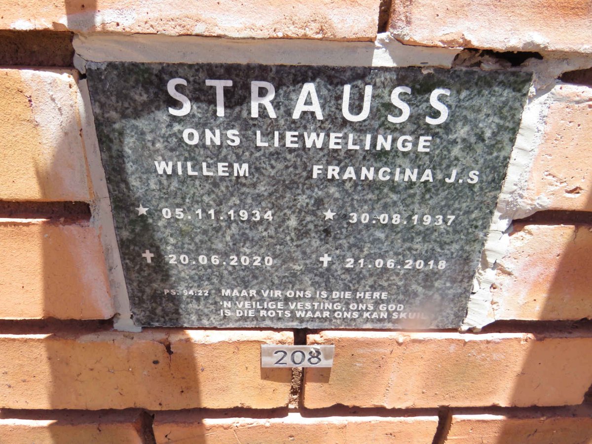 STRAUSS Willem 1934-2020 & Francina J.S. 1937-2018