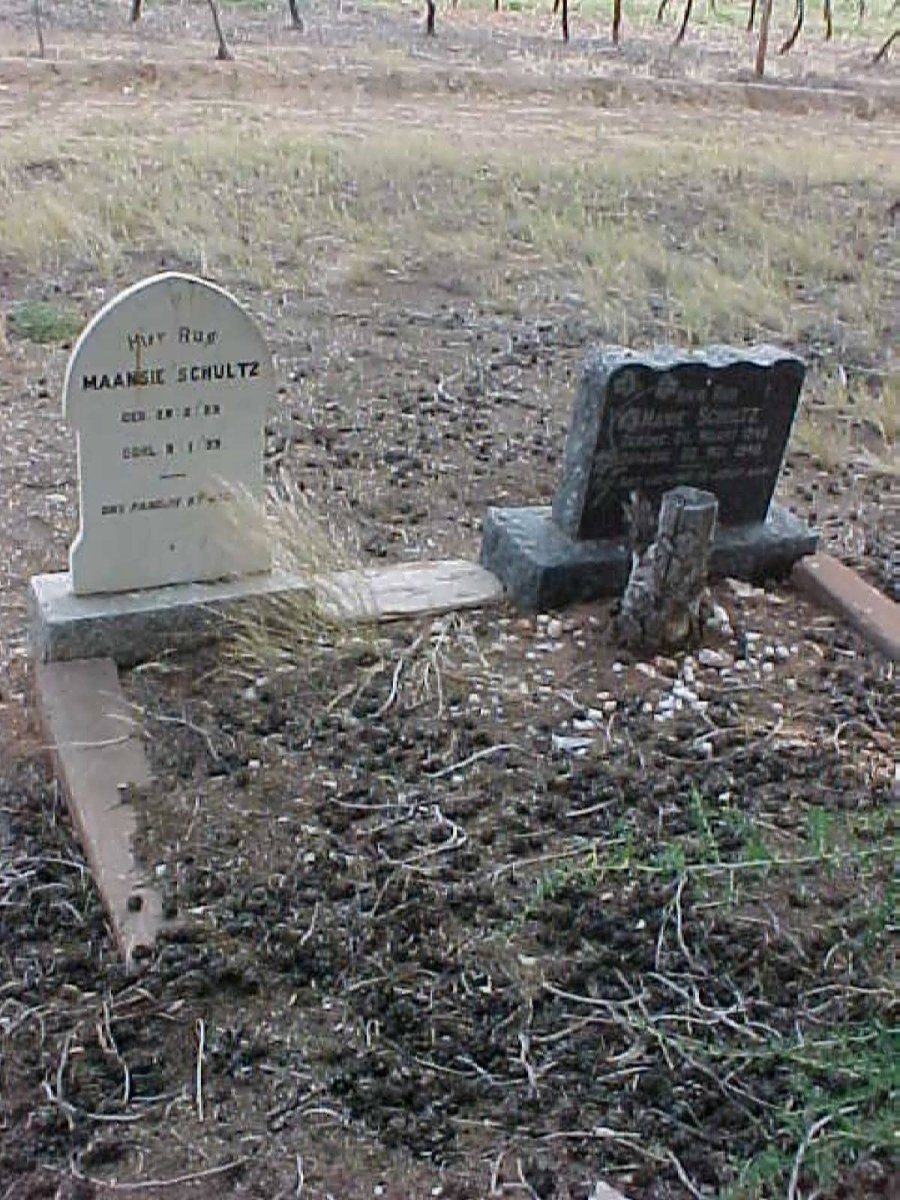 SCHULTZ Maansie 1938-1939 :: SCHULTZ Manie 1945-1948