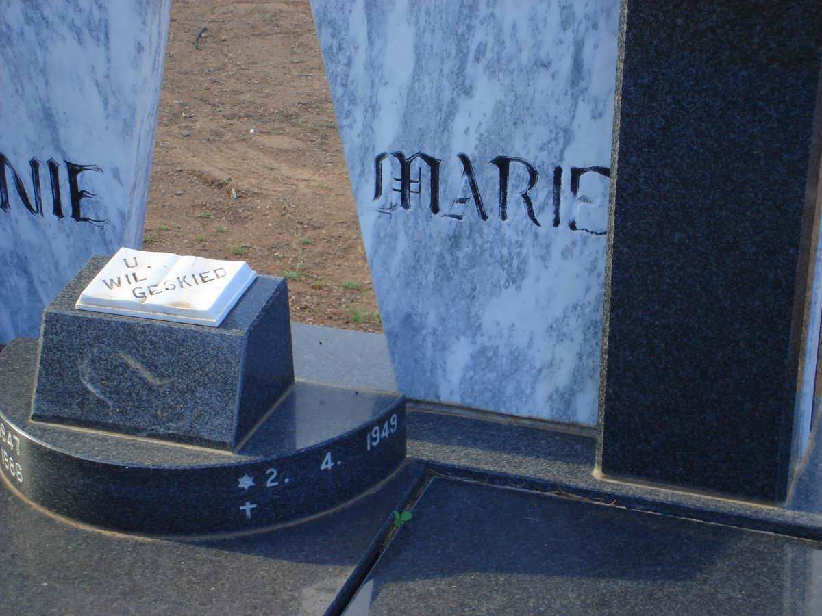 BOTES Marie 1949-
