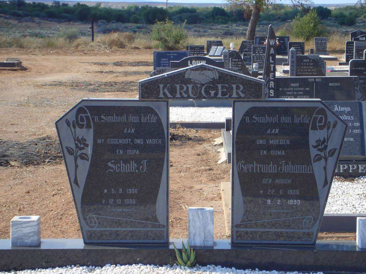 KRUGER Schalk J. 1906-1986 &amp; Gertruida Johanna HOUGH 1909-1993
