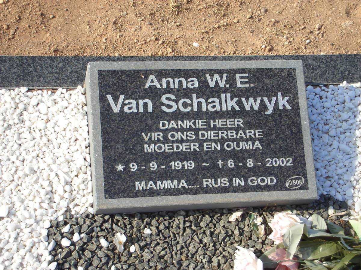 SCHALKWYK Anna W.E., van 1919-2002