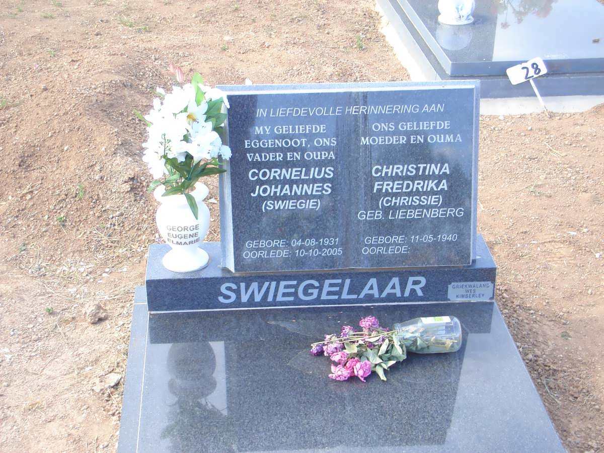 SWIEGELAAR Cornelius Johannes 1931-2005 &amp; Christina Fredrika LIEBENBERG 1940-