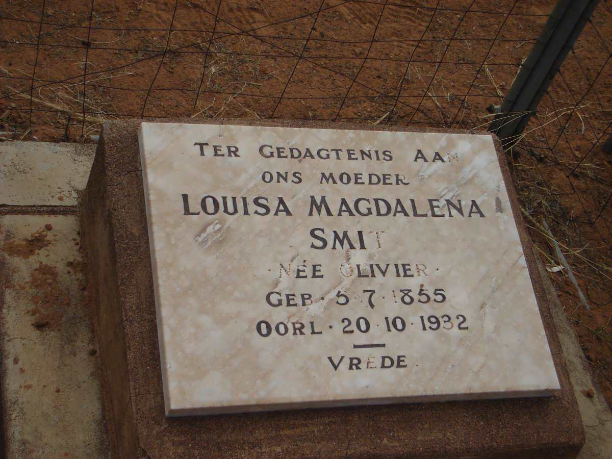 SMIT Louisa Magdalena nee OLIVIER 1855-1932