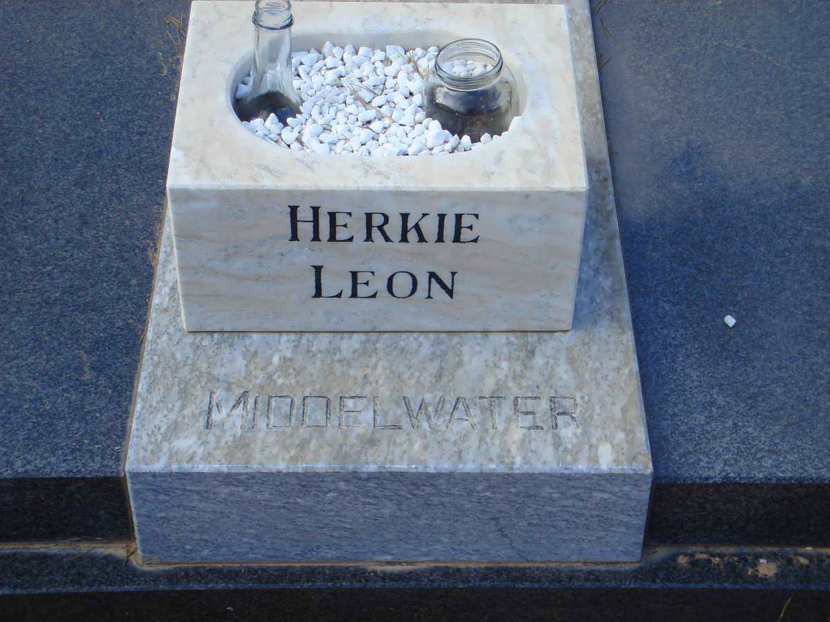SANDENBERGH Jacobus Stephanus 1918-1995 &amp; Hester Woutrina MYBURGH 1915-1988