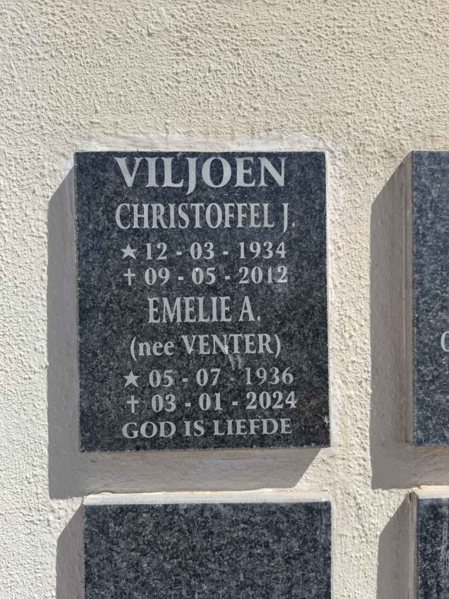 VILJOEN Christoffel J. 1934-2012 & Emelie A. VENTER 1936-2024