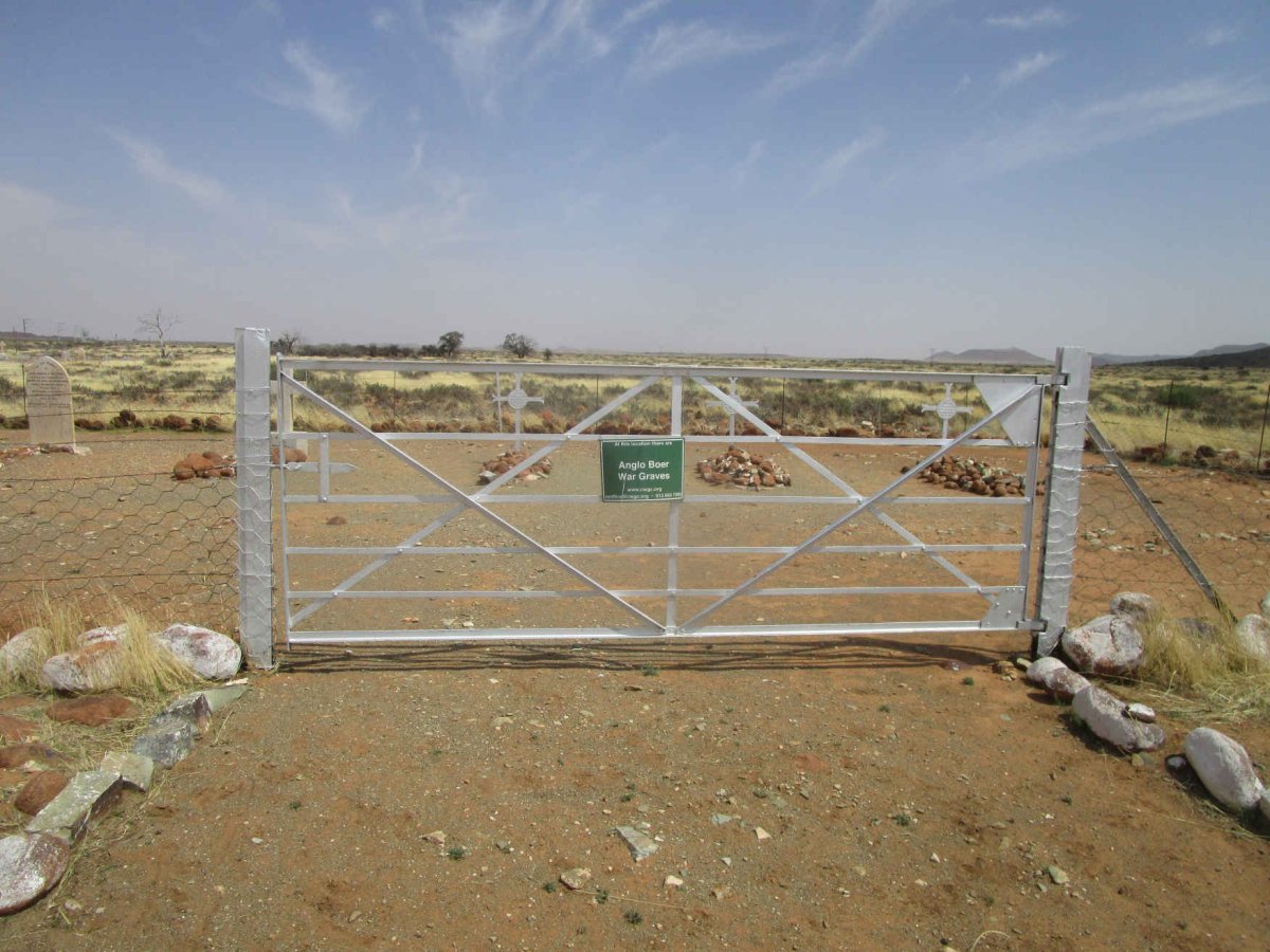 1. Entrance/Ingang