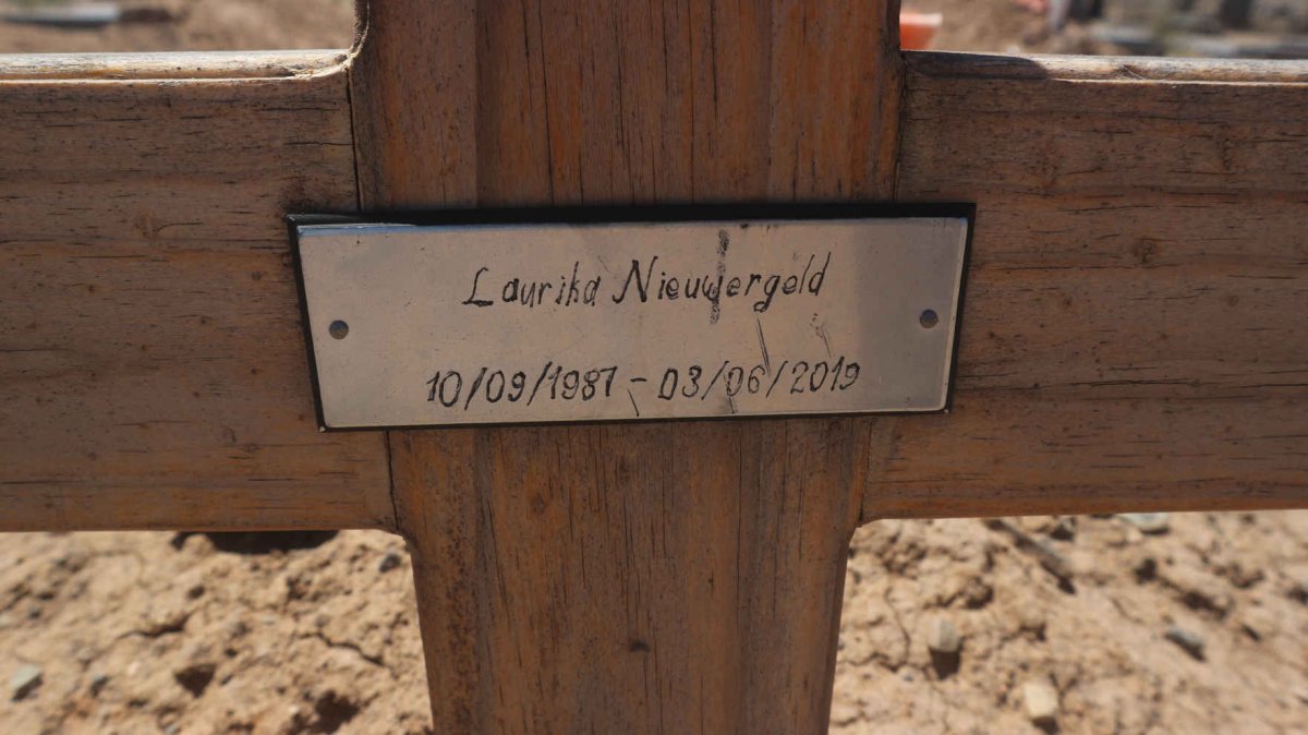 NIEUWERGELD Laurika 1987-2019