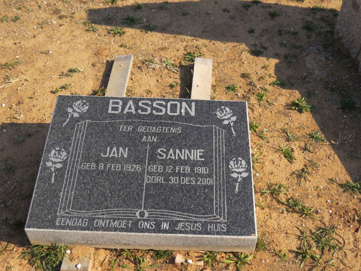 BASSON Jan 1926- &amp; Sannie 1910-2001