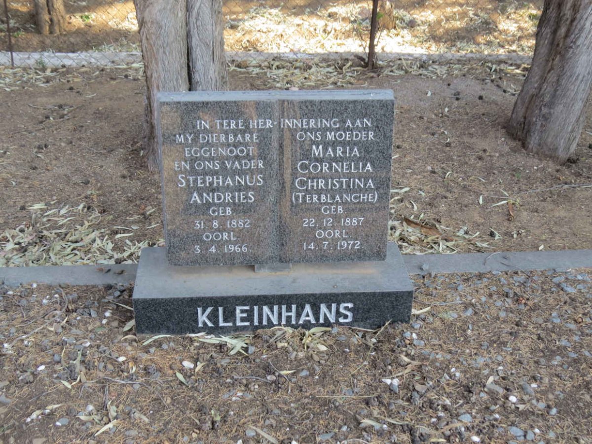 KLEINHANS Stephanus Andries 1882-1966 &amp; Maria Cornelia Christina TERBLANCHE 1887-1972