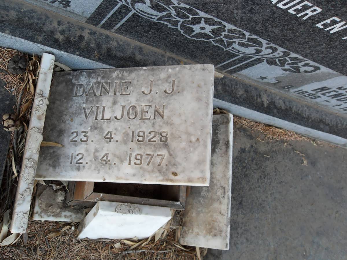 VILJOEN Barend Johannes 1890-1974 &amp; Johanna Hendrieka 1898-1973 :: VILJOEN Danie J.J. 1928-1977