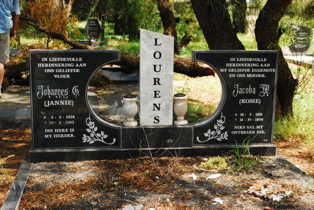 LOURENS Johannes ? 1928-2003 &amp; Jacoba M. 1931-1996