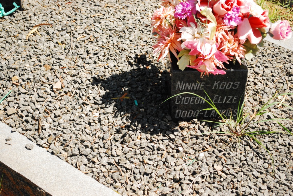 VUUREN Jan Hendrik, van 1920-1992 &amp; Irene Melville 1923-2007