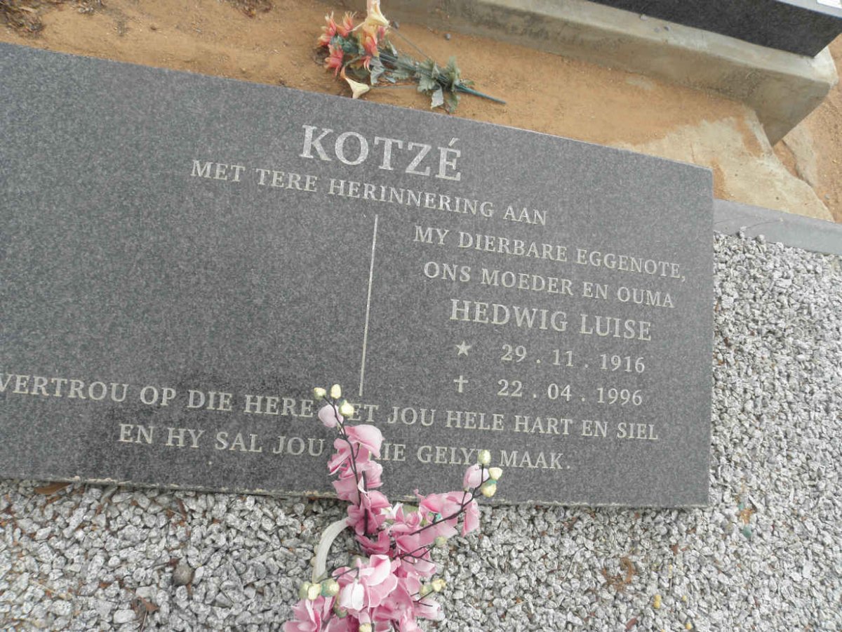 KOTZÉ Hedwig Luise 1916-1996