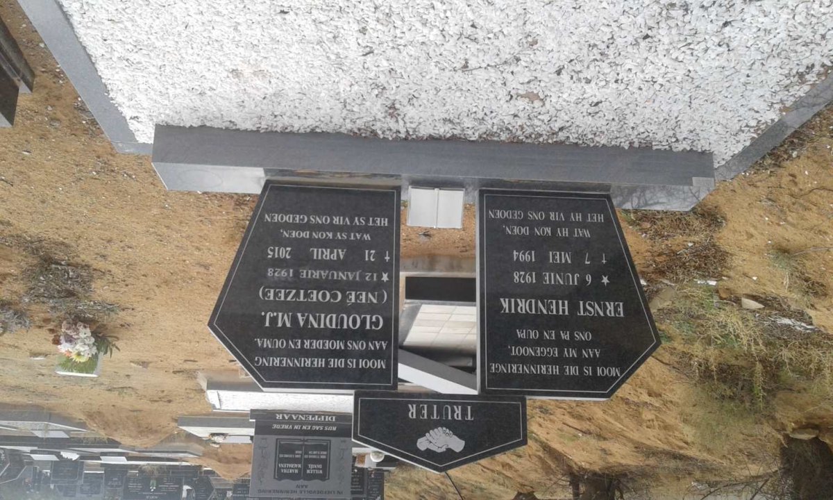 TRUTER Ernst Hendrik 1928-1994 &amp; Gloudina M.J. COETZEE 1928-2015