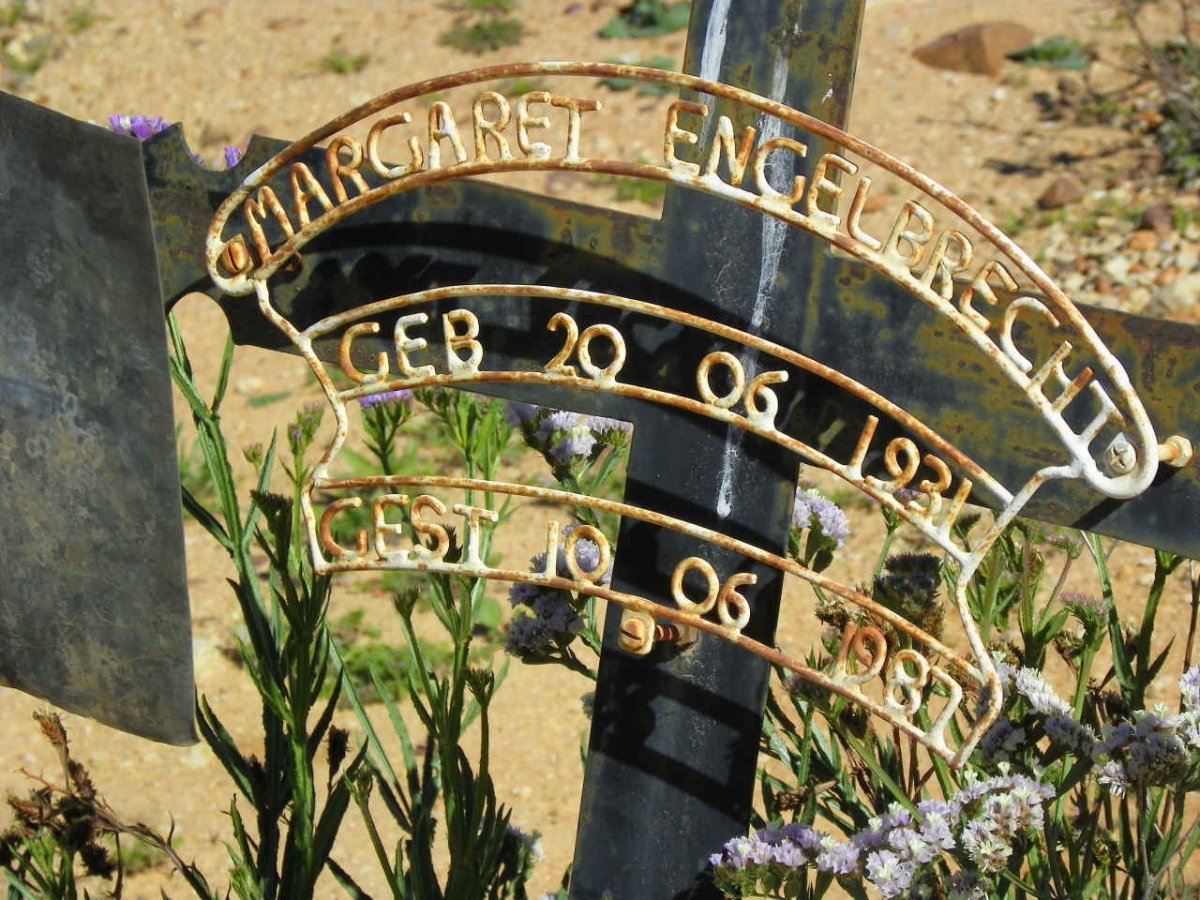 ENGELBRECHT Margaret 1931-1987