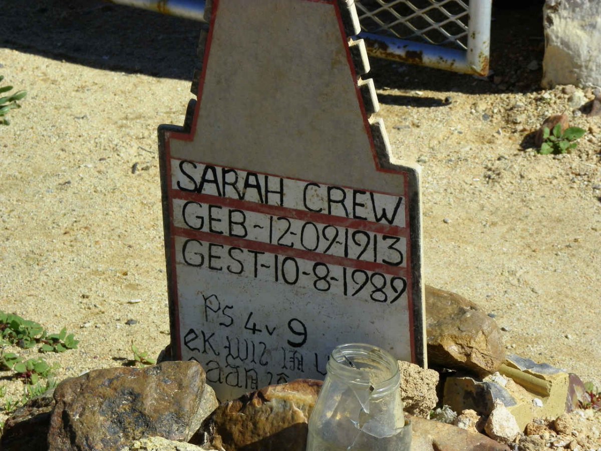 CREW Sarah 1913-1989