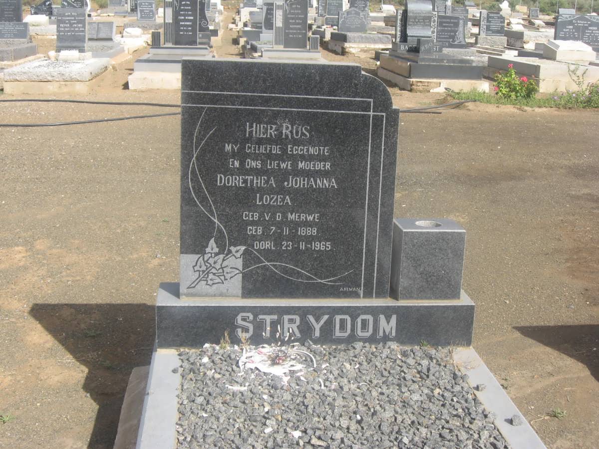 STRYDOM Dorethea Johanna Lozea nee V.D. MERWE 1888-1965