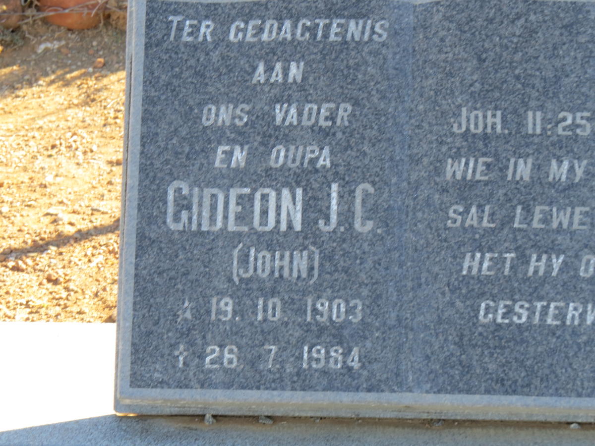 BOTHA Gideon J.C. 1903-1984 &amp; Anna E. 1908-1983