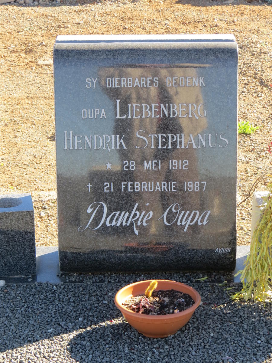 LIEBENBERG Hendrik Stephanus 1912-1987