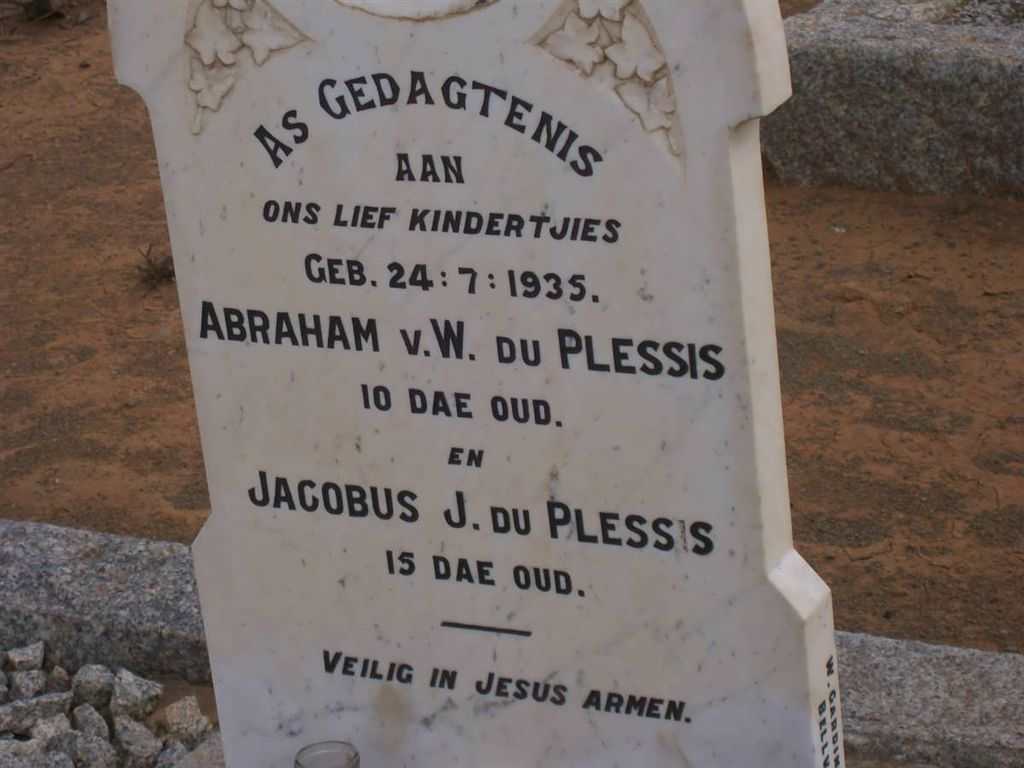 PLESSIS Abraham v. W., du 1935-1935 :: DU PLESSIS Jacobus J. 1935-1935