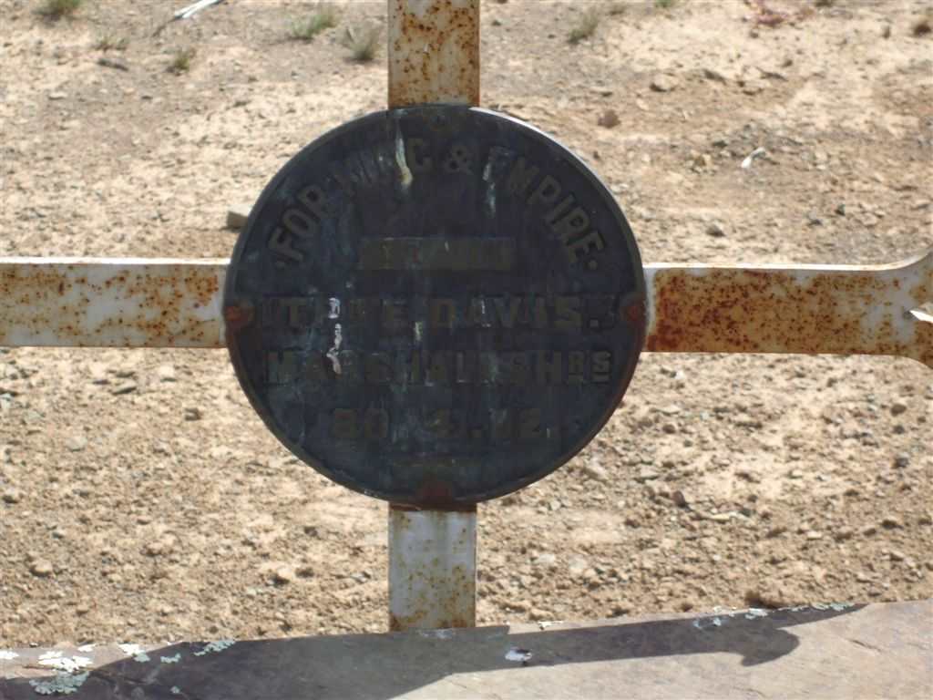 DAVIS E. -1902