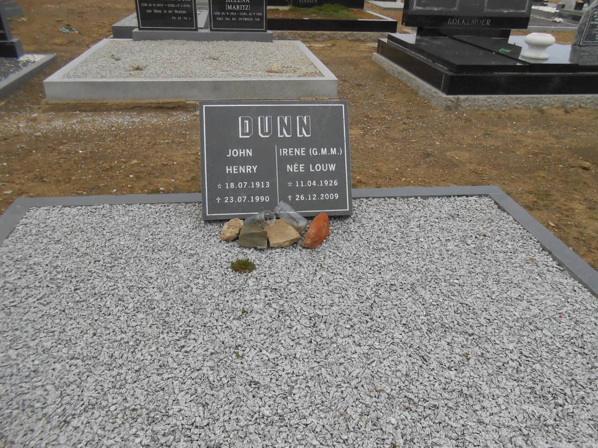 DUNN John Henry 1913-1990 &amp; Irene G.M.M. LOUW 1926-2009