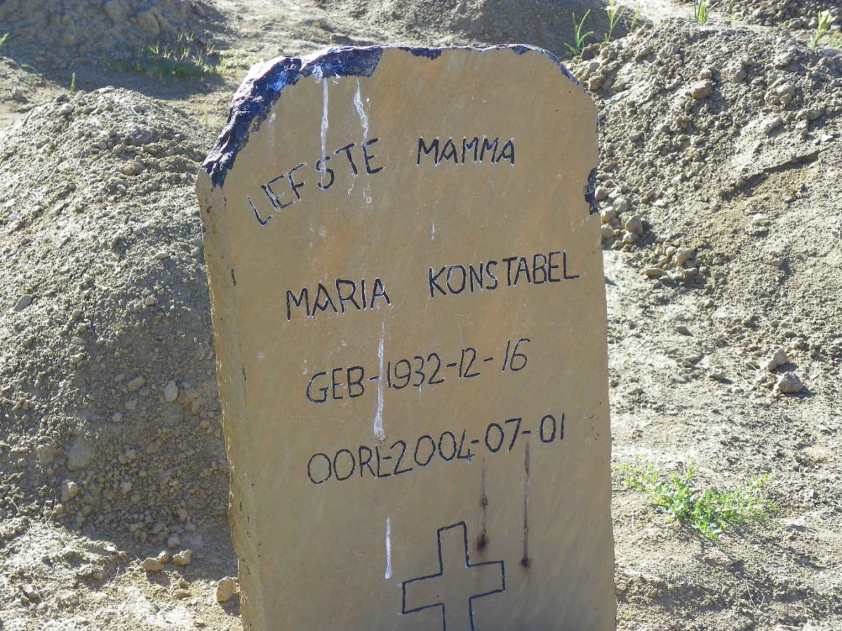 KONSTABEL Maria 1932-2004