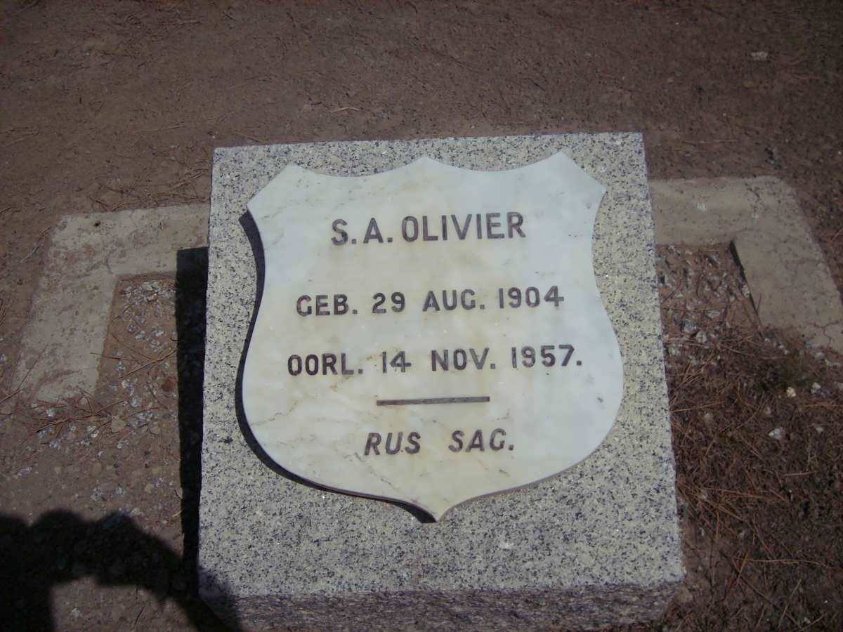 OLIVIER S.A. 1904-1957