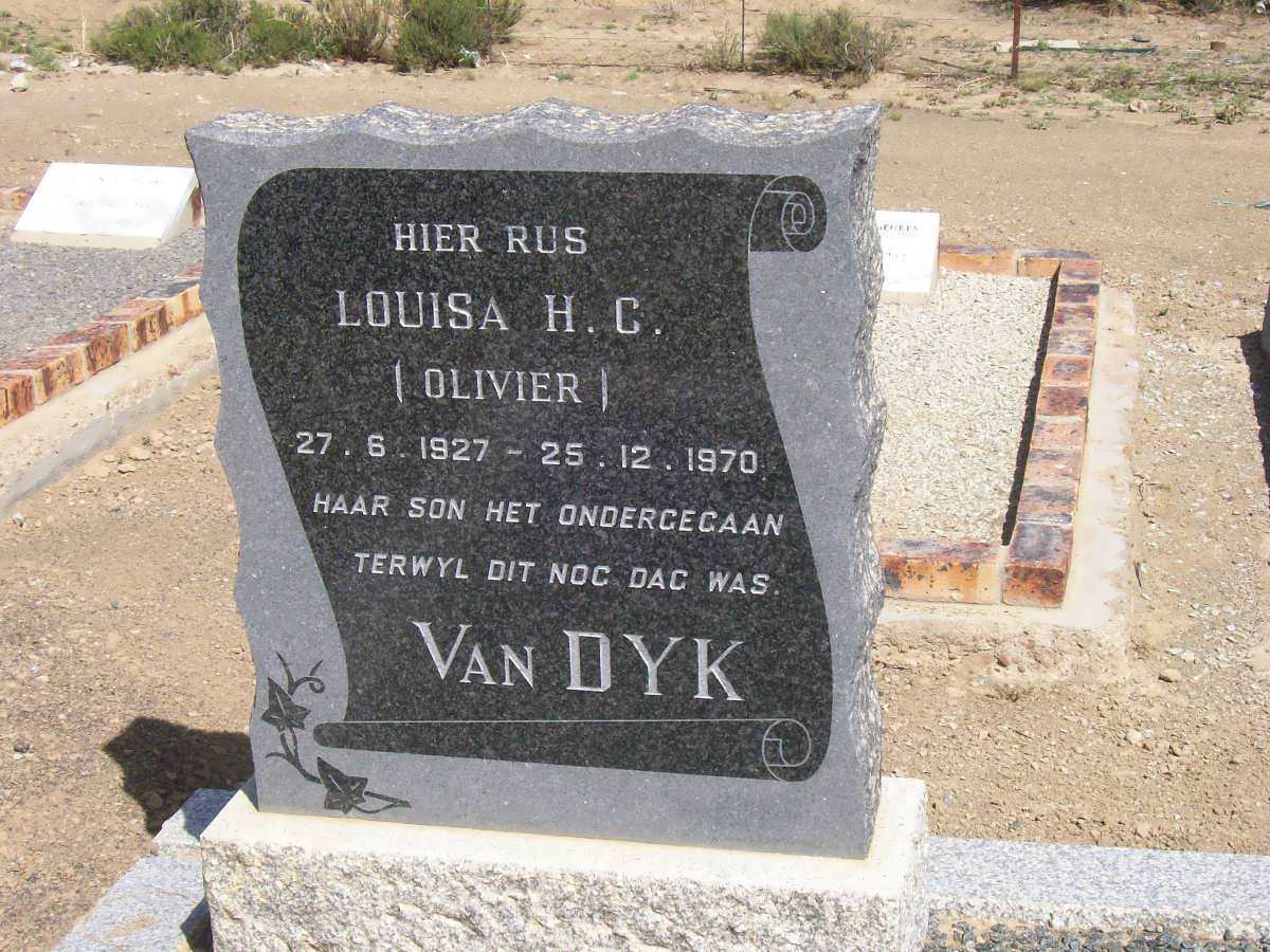 DYK Louisa H.C., van nee OLIVIER 1927-1970