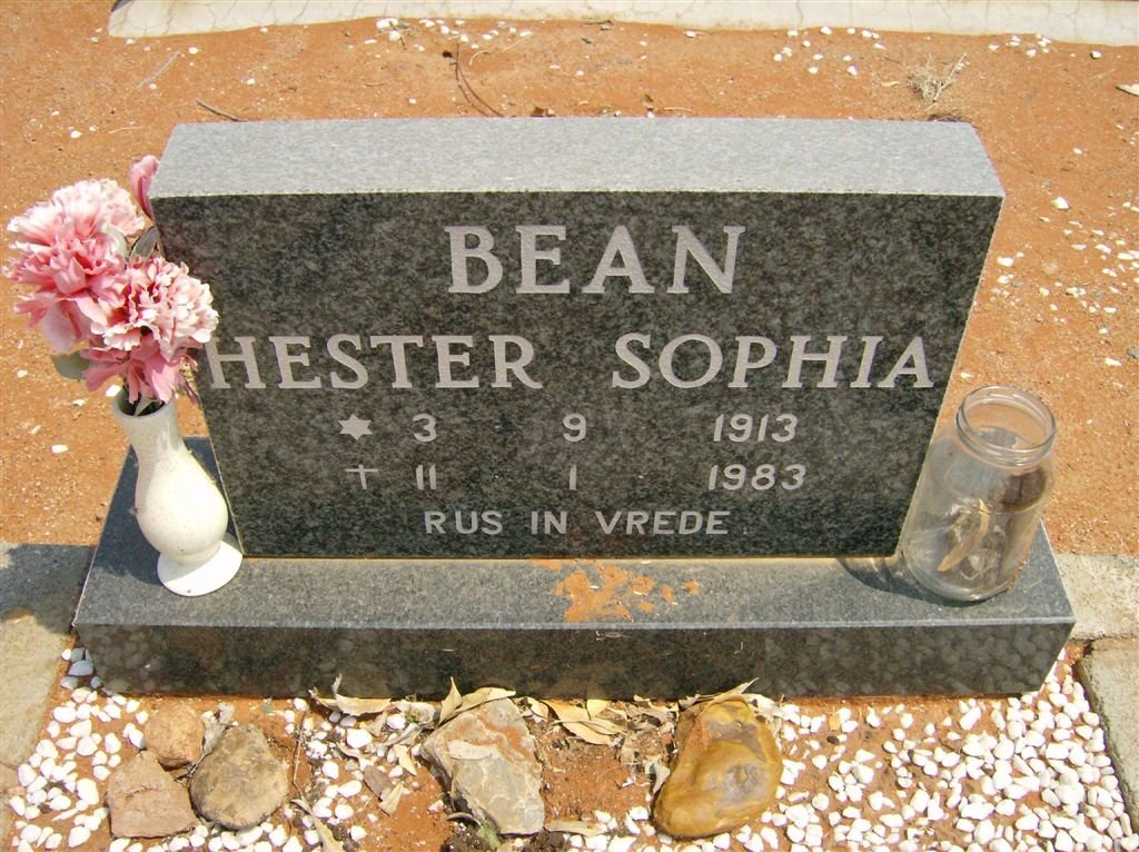 BEAN Hester Sophia 1913-1983