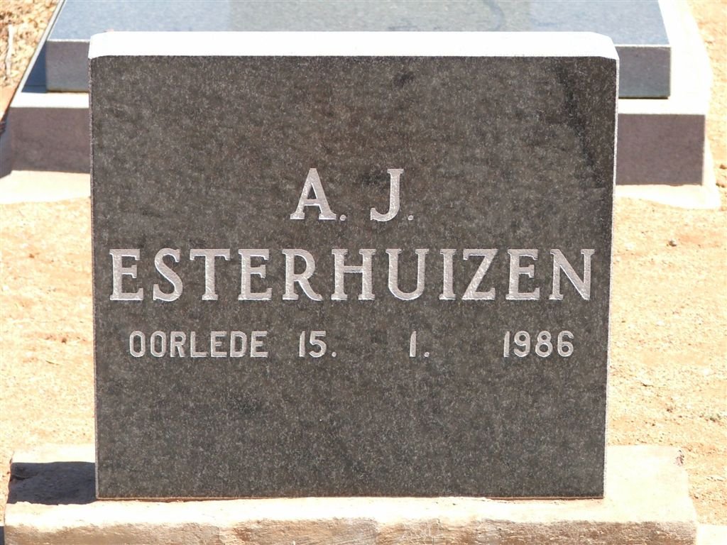 ESTERHUIZEN A.J.  -1986