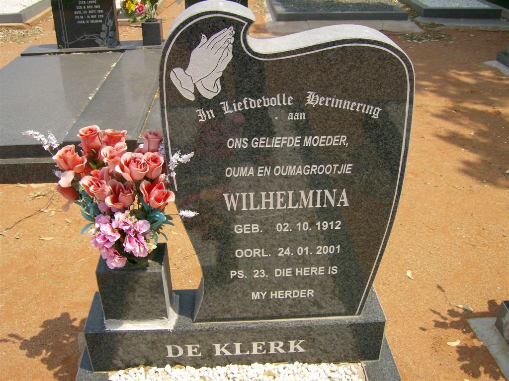 KLERK Wilhelmina, de 1912-2001